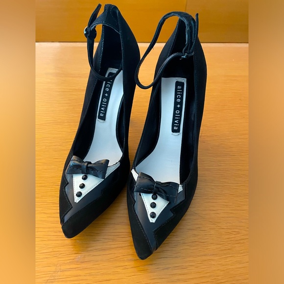 Alice + Olivia Shoes - Alice + Olivia Heels - Black & White, 37